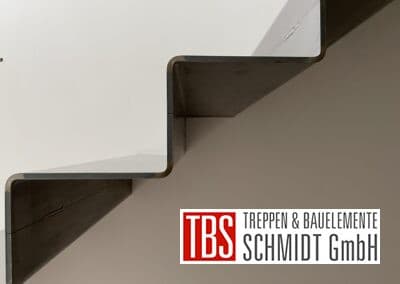 Stahlblechfaltwerktreppe Mamer der Firma TBS Schmidt GmbH